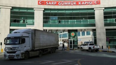 sarp sinir kapisinda kasimda rekor tir trafigi HvAF46tB