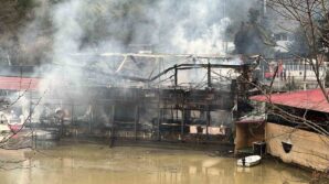 sera golundeki turistik isletmede yangin uX8xMmPt