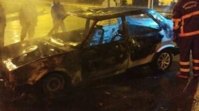 seyir halindeki tofas alev alev yandi b2nc6XWv