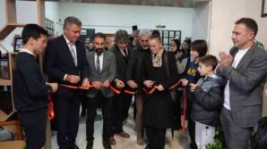 trafik kazasinda hayatini kaybeden ogrencinin adi okulundaki kutuphanede yasatilacak XcRMjLvL