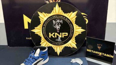 uyusturucu operasyonlarinda 2 kisi tutuklandi y8S45Ovn