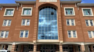 uyusturucunun etkisiyle sokakta baygin halde bulunan sahsin yargilamasina devam edildi b8yJd258