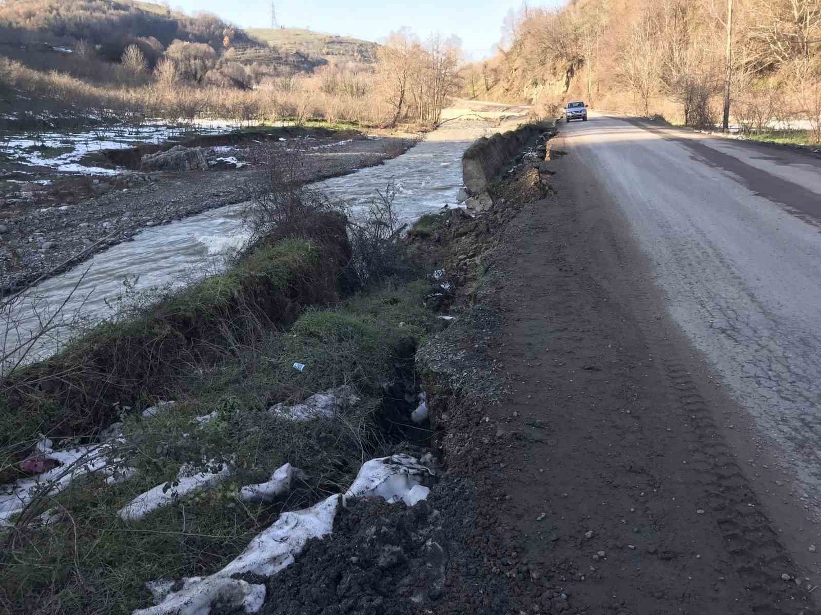 alaplida istinat duvari coktu