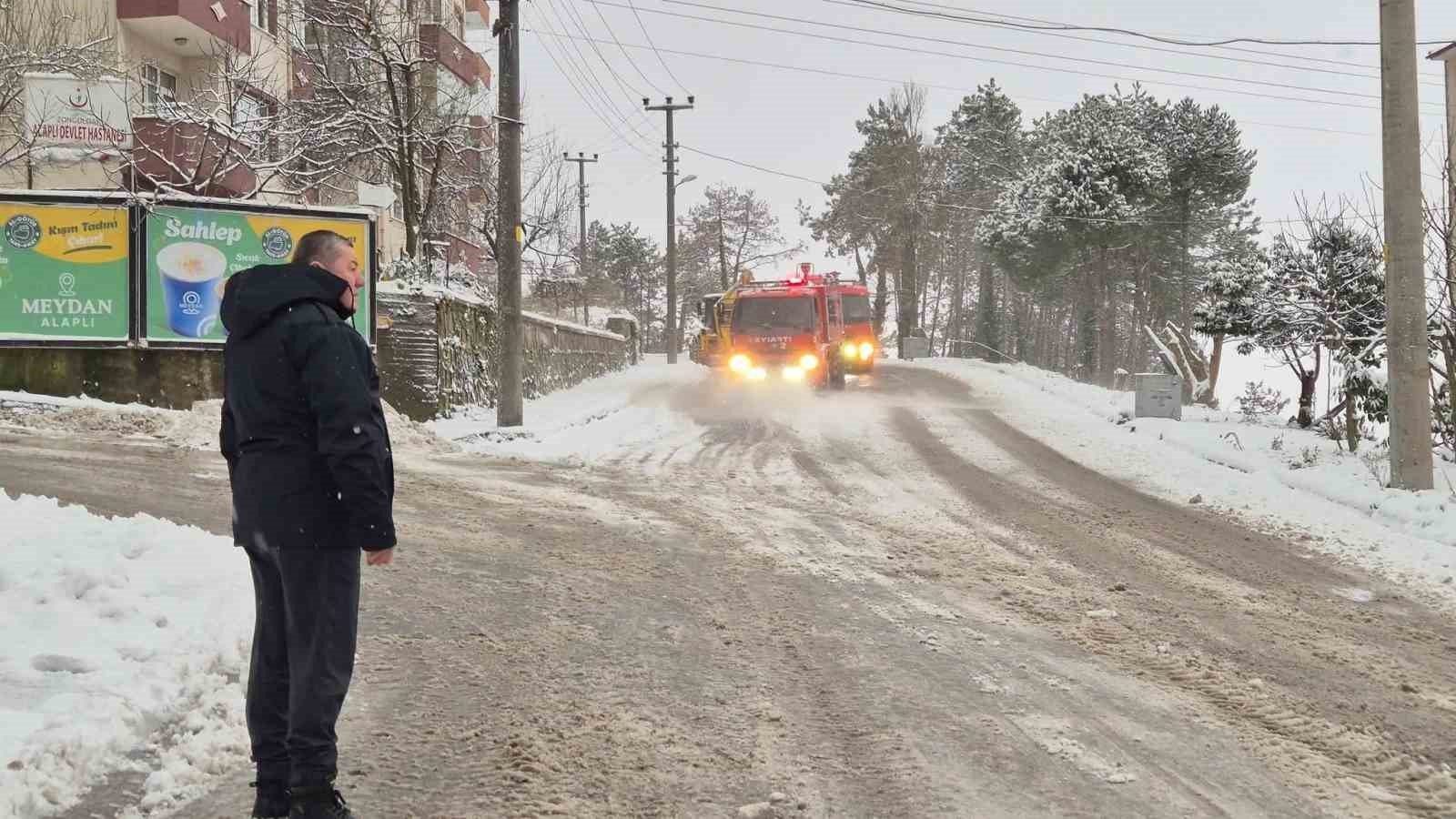 alaplida karla mucadelede 12 yildiz deniz suyu kullaniliyor tz7HBkCL