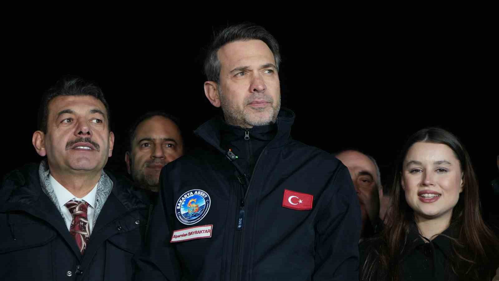 bakan bayraktar 2026da sakarya gaz sahasinda uretimi iki katina cikaracagiz NKwmQBAn