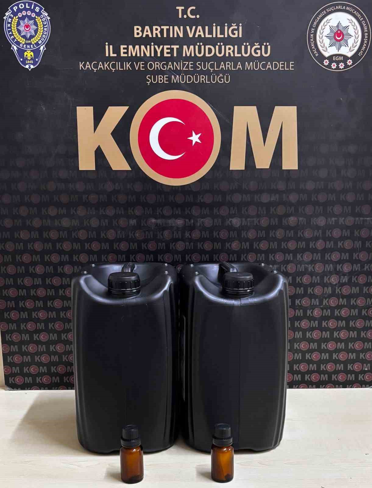 bartinda 10 litre etil alkol ele gecirildi nw7wJ7SE