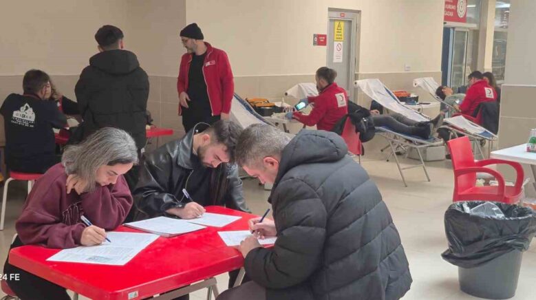 bartinda 2 gunde 52 unite kan bagisi yapildi QxrlYZww