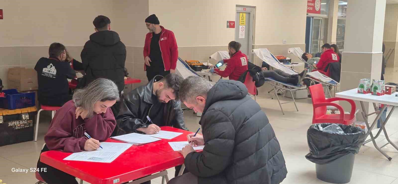 bartinda 2 gunde 52 unite kan bagisi yapildi