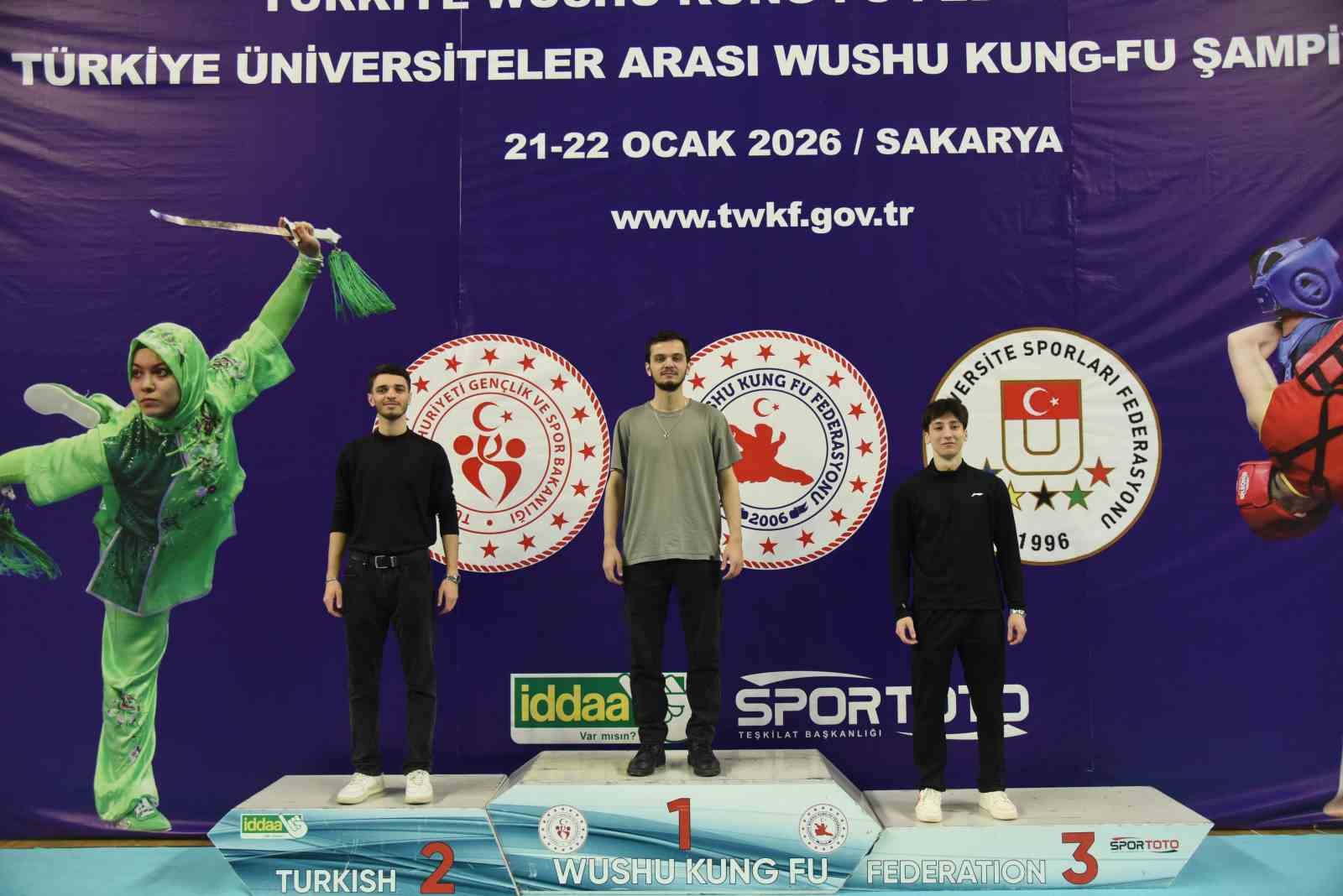 barulu ogrencilerden universiteler arasi wushu turkiye sampiyonasinda 3 madalya