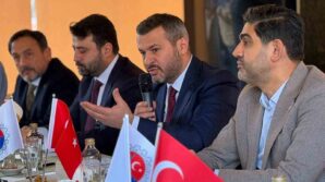 baskan cetinkaya gazetecilerle bir araya geldi 2BqWXBvh