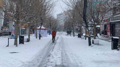 bolu gune beyaz ortuyle uyandi 8CMNXgT3