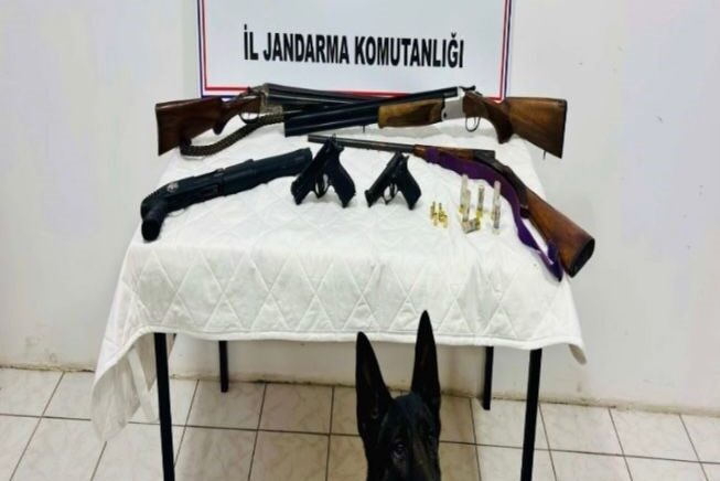 boluda dugunde silahla ates acan 2 supheli tutuklandi 99HNliUX