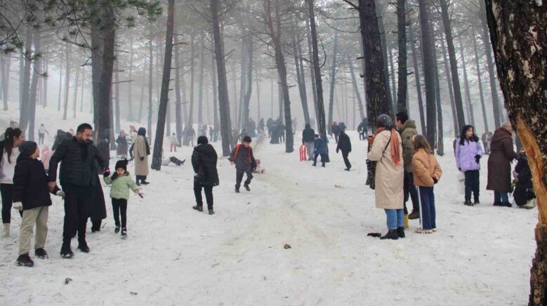 corumda kar festivali vatandaslarin akinina ugradi ROmshirB