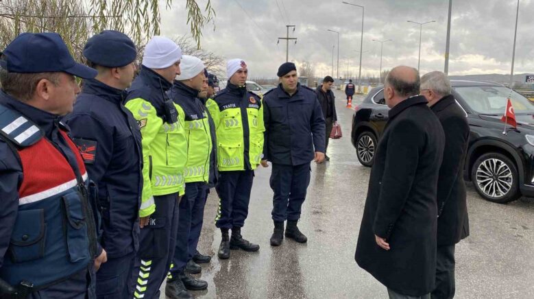 corumda yilbasi mesaisi bin 271 guvenlik personeli sahada gFyMR6JO