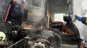 d100 cekicide cikan yangini itfaiye sondurdu YWHyS1As