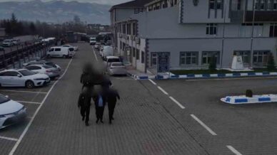 deas orgut uyesi 2 supheli tutuklandi Kr4LYjuS