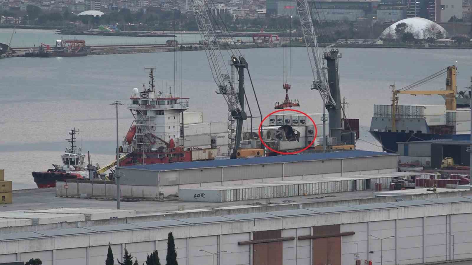 dron saldirisina ugrayan gemi samsun limanina demirledi