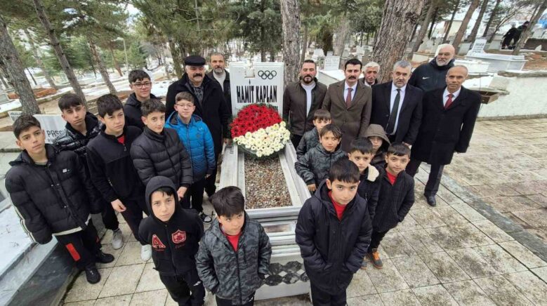 dunya ve olimpiyat sampiyonu hamit kaplan vefatinin 50 yilinda anildi c38t3wzH