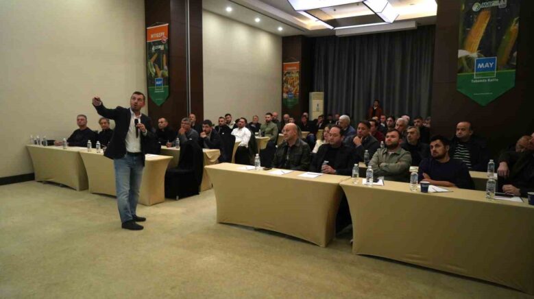 dunyanin dort bir yanina tohum ihrac eden firmadan samsunda ciftcilere egitim WzC62Zq1