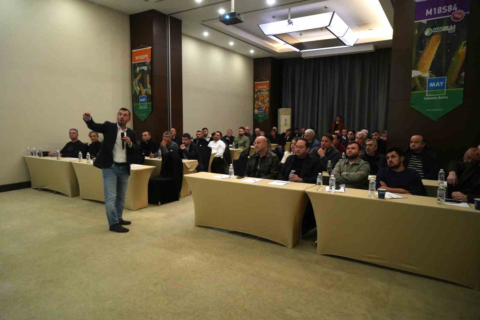 dunyanin dort bir yanina tohum ihrac eden firmadan samsunda ciftcilere egitim WzC62Zq1