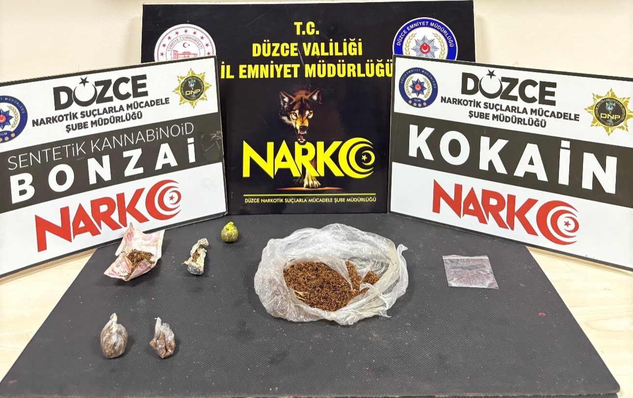 duzcede uyusturucu operasyonu 3 supheli adliyeye sevk edildi 33fi1S91