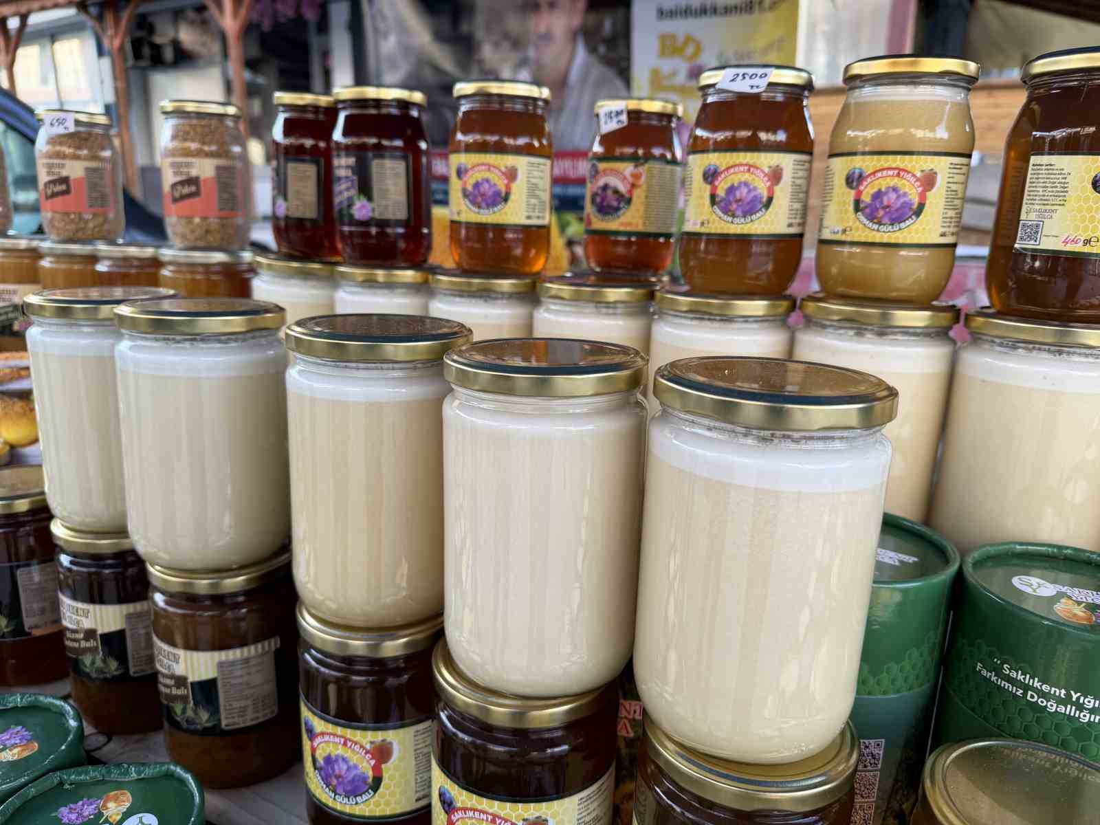 gorenler sasiriyor tadanlar vazgecemiyor