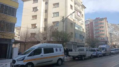 gumushane universitesi ogretim uyesi doc dr bayram caglar evinde olu bulundu 51tiRXuu