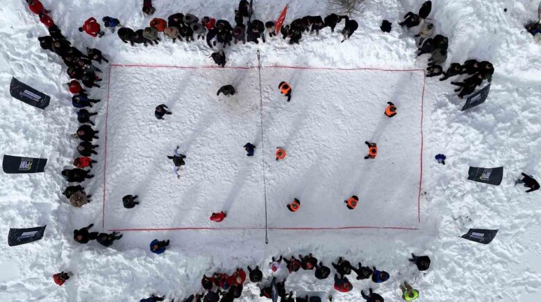 gumushanede 33 kar voleybolu senligi ahmet calik anisina duzenlendi LpqlOOc9