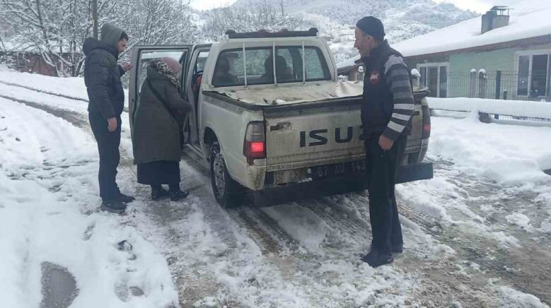 kanser hastasi kadina koy hizmetleri ekipleri yetisti nsK9IkHK