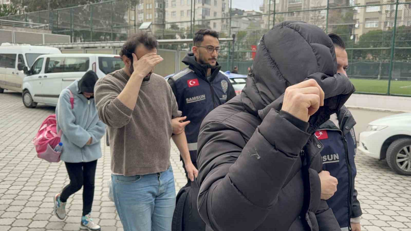 kapalicarsi sorusturmasinda 3 kisi adliyeye sevk edildi LEfRZFUX