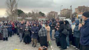 karabukte ogrenci ogretmen ve veliler umre icin yola cikti EkDbAeaZ