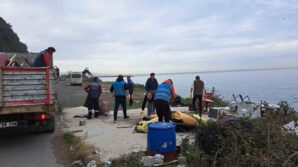 karadeniz ereglide plajlar bolgesindeki kacak yapilan kaldirildi DbnWRHHe