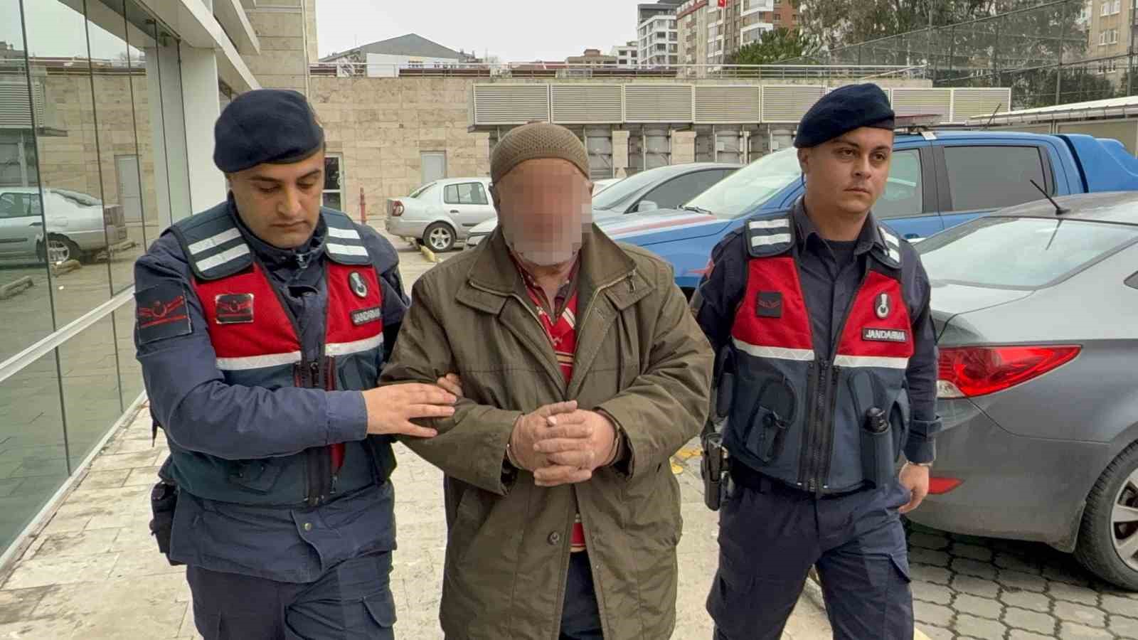 kardes kavgasi kanli bitti 71 yasindaki agabey kardesini darp etti bXQ4dKfU