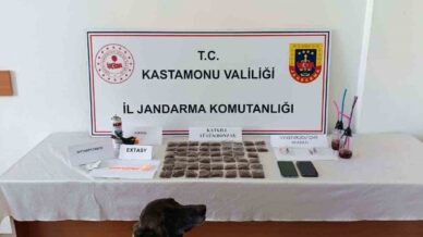 kastamonuda uyusturucu operasyonu 1 tutuklama DRrlvgBO
