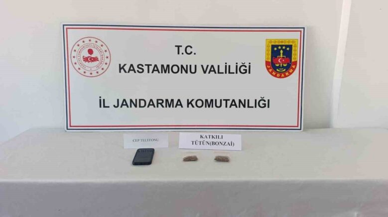 kastamonuda uyusturucu operasyonu 1 tutuklama d3HCpu8h