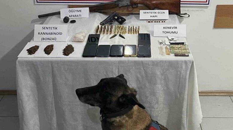 kastamonuda uyusturucu operasyonu 8 gozalti fj3XJFDP