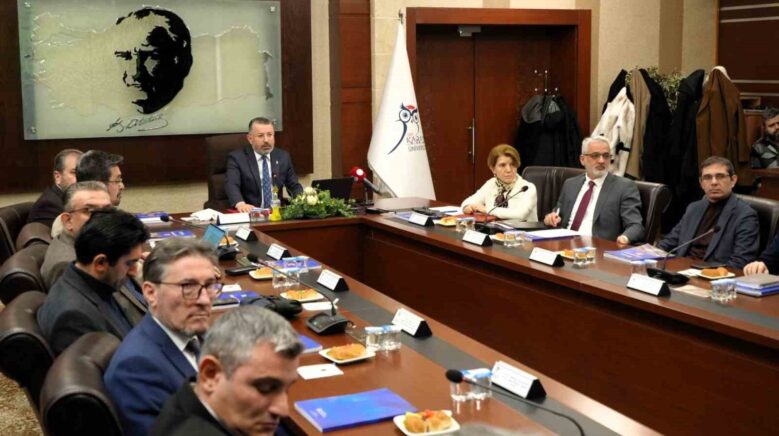 kbu senatosunda akademik performans ve projeler ele alindi yyKEye6C