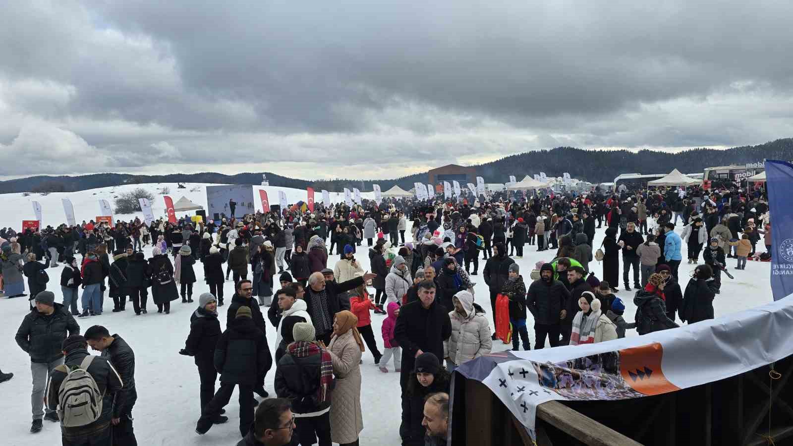 keltepe kayak festivali renkli goruntulere sahne oldu