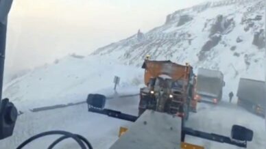 kutuplar degil sahara gecidi fFNK7mPd