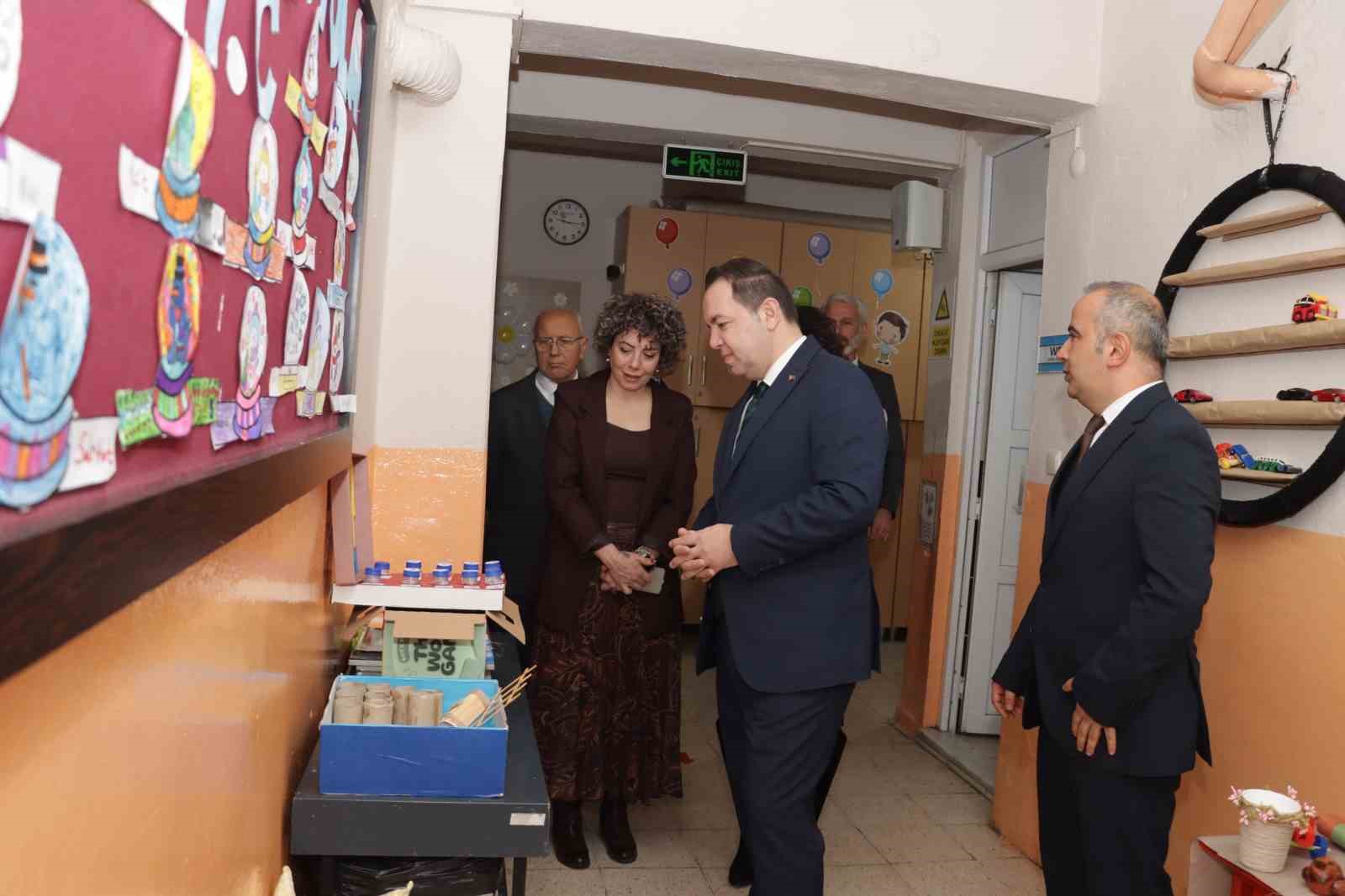 minik ogrenciler su verimliligi ve sifir atik projelerini sergiledi 2jC9bLUp