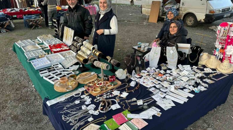 mollabeyde ucuzluk pazari yogun ilgi goruyor q14Mswdf