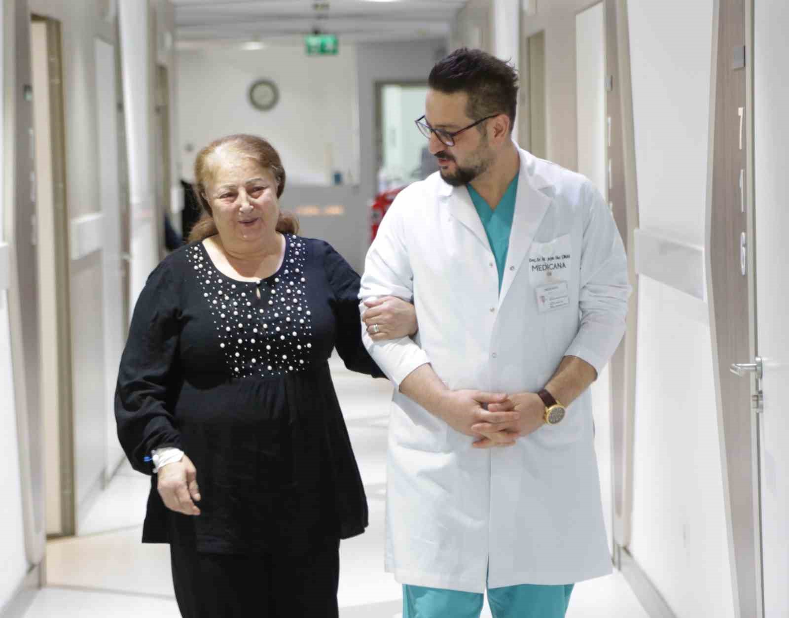 samsun nefes oldu isvecte cihaza baglanacakti samsunda yuruyerek taburcu edildi stYbkpCf