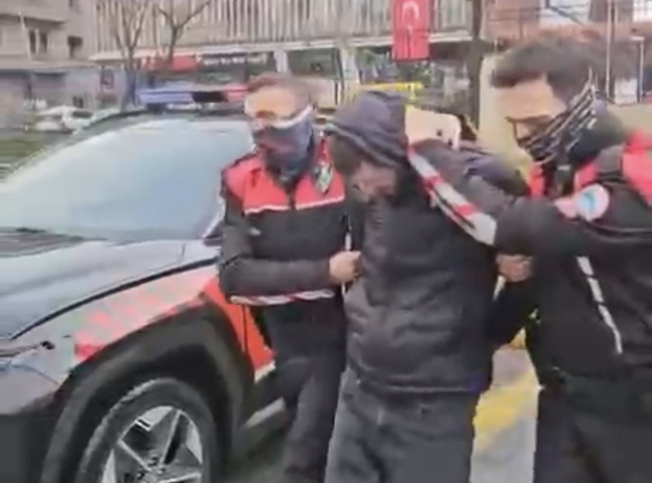 samsunda 10 yil hapis cezasiyla aranan hukumlu yakalandi KAYhFFfv