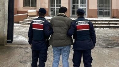 samsunda fetoden hapis cezasi bulunan 2 hukumlu yakalandi 7tu7qBV8