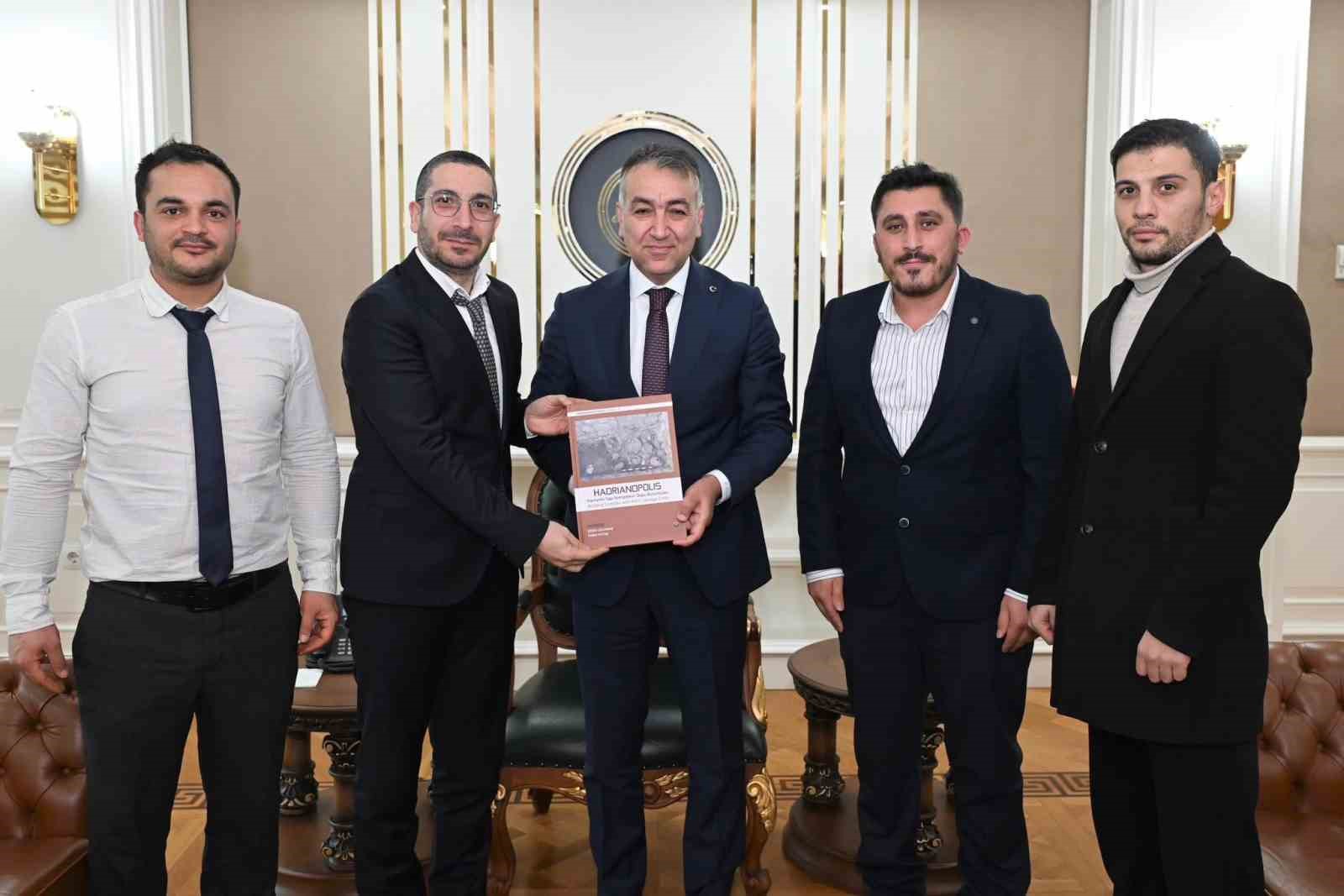 vali cagataydan basarili kazi ekibine tesekkur