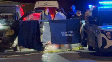 yasak iliski yasadigi sevgilisini bogazini keserek oldurdu zaXVd3fp