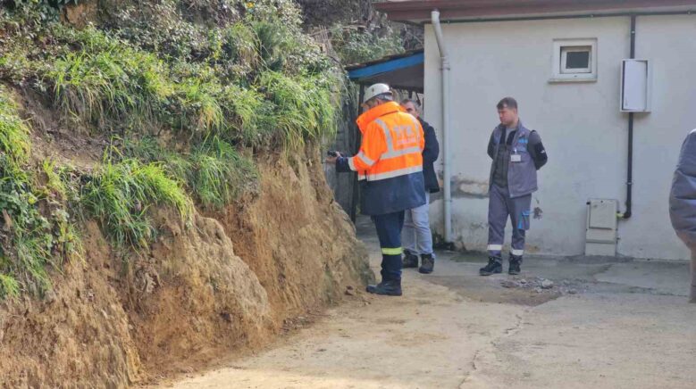 zonguldakta metan gazi panigi kombi alarm verdi 6 kisilik aile tahliye edildi HXcSYcjp