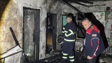 amasyada koy evinde cikan yanginda yasli kadin hayatini kaybetti NW4kC4xq