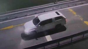 artvinin chpli belediye baskan yardimcisi resmi araci alkollu kullanirken jandarmaya yakalandi uNSRXVGn