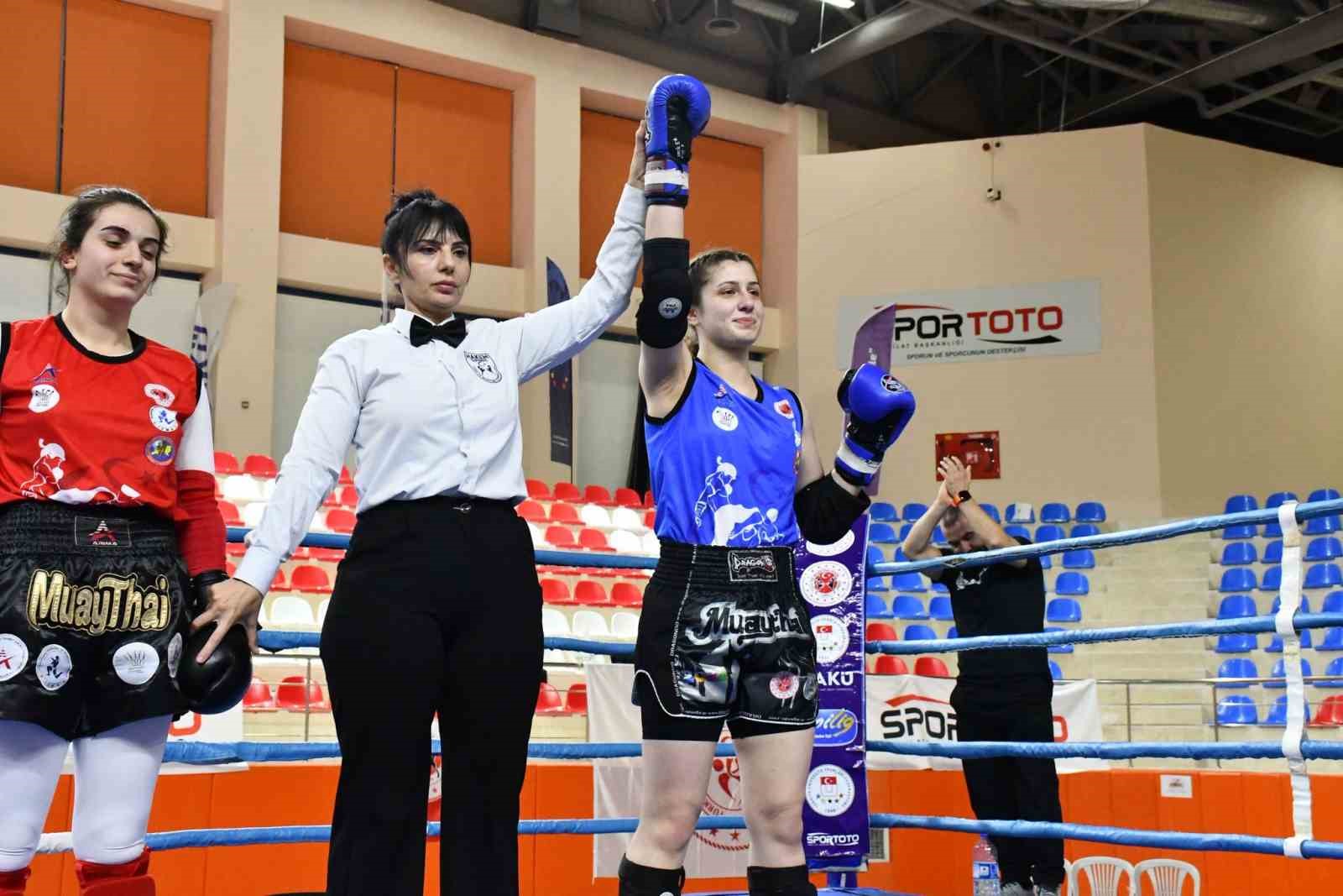 beun spor bilimleri fakultesi ogrencisi sude nur basanci 3 kez turkiye sampiyonu SHFXMCj9